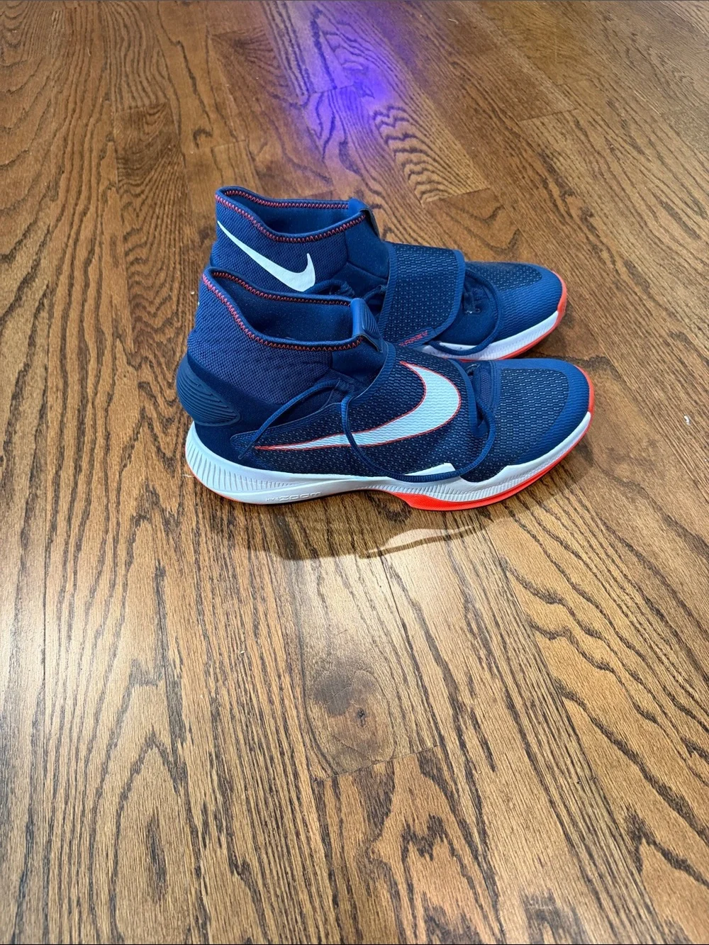 Nike Zoom HyperRev basketball shoes men’s size 12